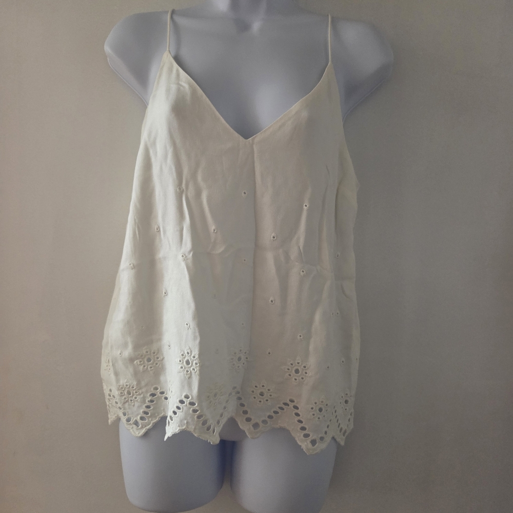 Express Elegant Cream Lace Trim Top Size Medium NWT